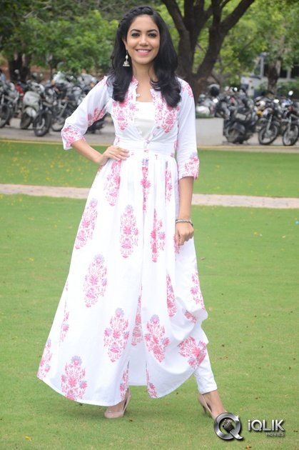 Ritu-Varma-at-Pelli-Choopulu-Movie-Press-Meet